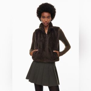 Aritzia Sunday Best Fuzzy Vest
